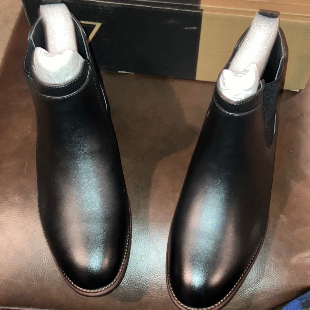 Vance Co Landon Chelsea Boot